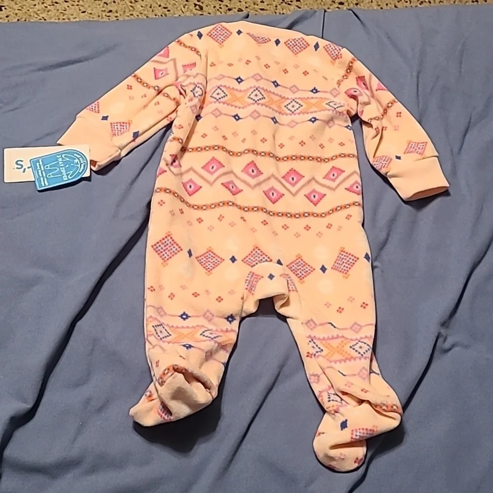 Carters girls 3 month 2 way zip and snap closure NWT footie sleeper
